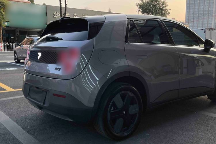 Used firefly firefly 2025 Illuminated Edition