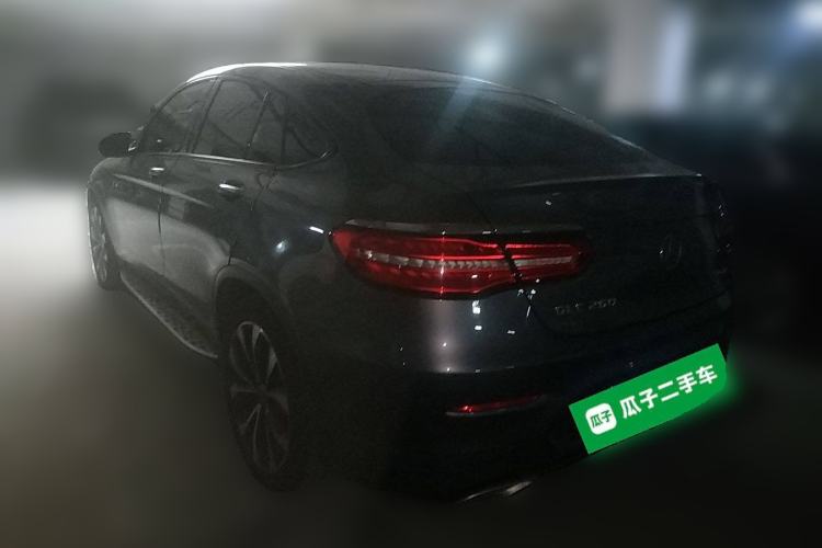 Used Mercedes-Benz GLC Coupe 2019 GLC 260 4MATIC Coupe SUV
