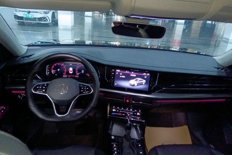 Used Volkswagen Passat 2022 330TSI Starry Luxury Edition
