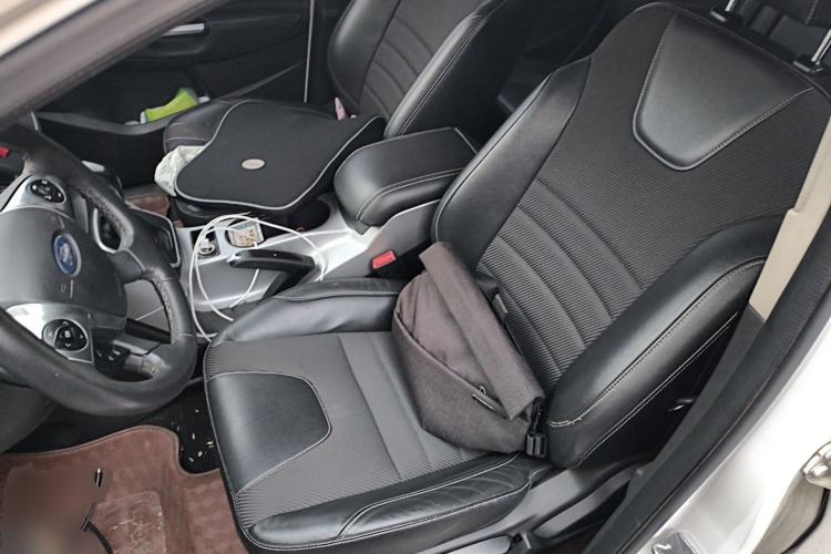 Used Ford Kuga 2015 1.5L GTDi Two-Wheel Drive Fashion Edition Left Front Seat