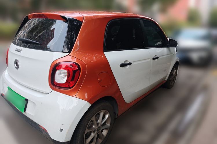 Used smart forfour 2016 1.0L 52 kW Dynamic Edition