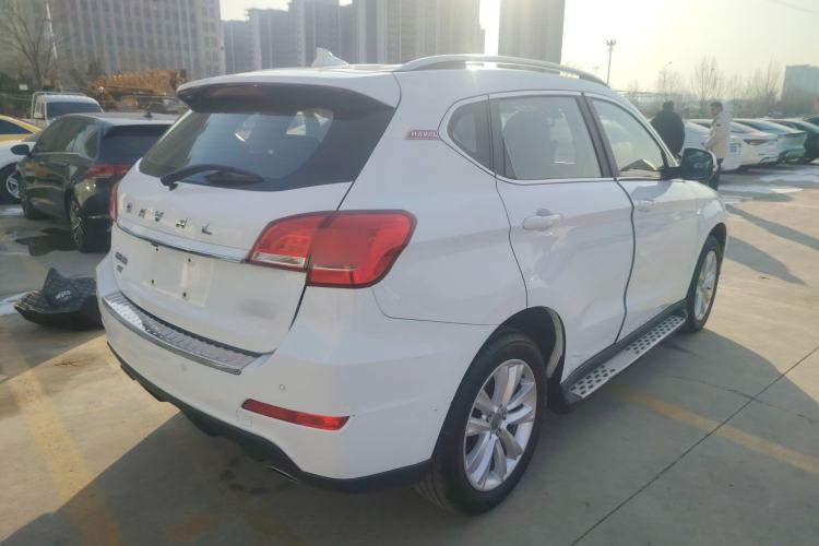 Used Haval H2 2016 Red Label 1.5T Manual Two-Wheel Drive Elite Model