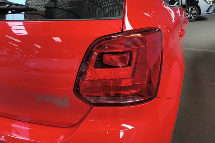 Used Volkswagen Polo 2018 1.5L Automatic Enjoyment Model
