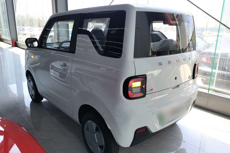 Used Geely Galaxy Panda 2024 Panda Mini 200km Endurance Bear