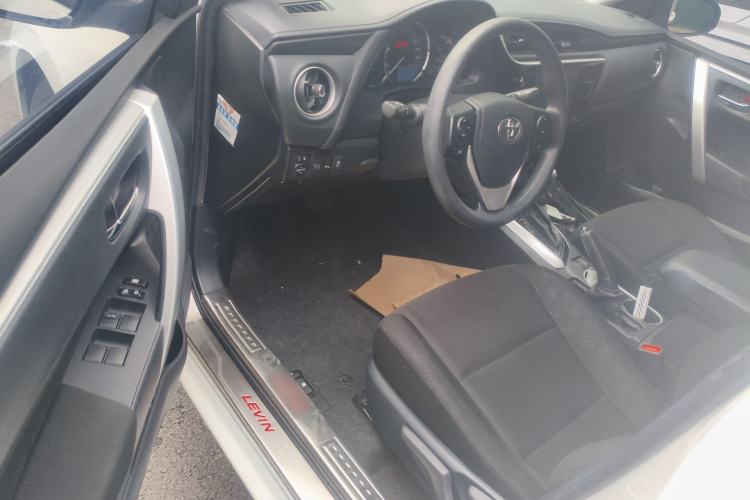 Used Toyota Levin 2017 Revised 185T CVT Elite Edition China V Standard Driver Seat