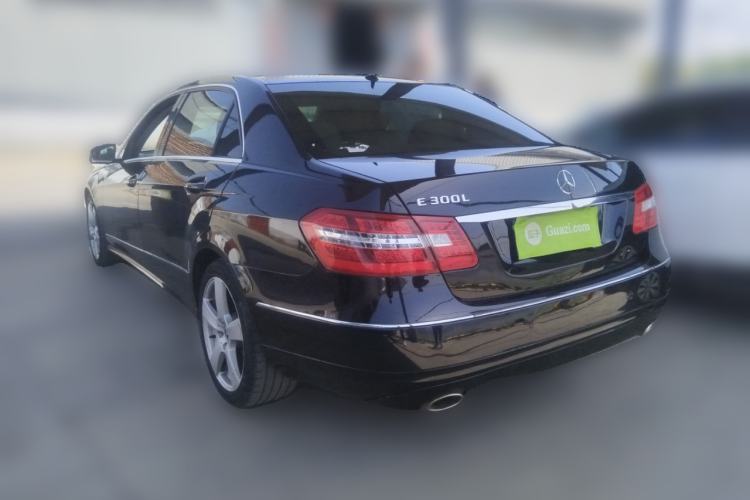 Used Mercedes-Benz E-Class 2013 E 300 L Elegant Model
