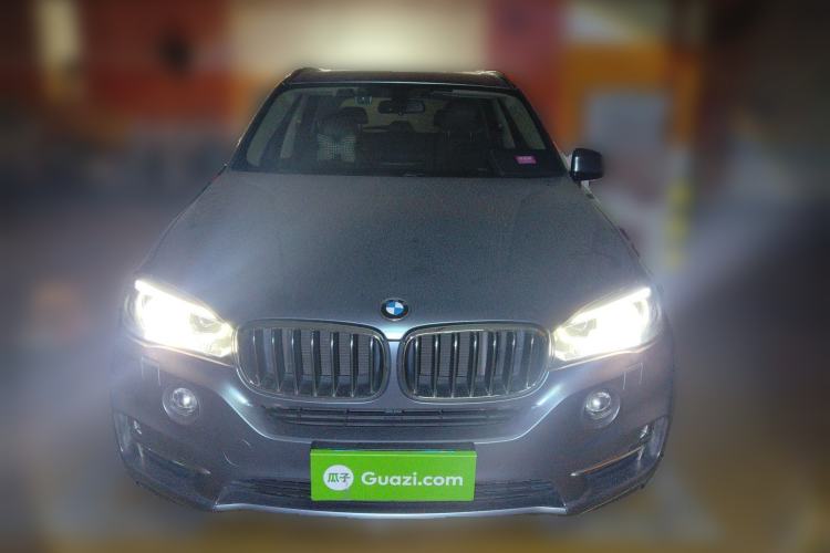 Used BMW X5 2017 xDrive28i Front