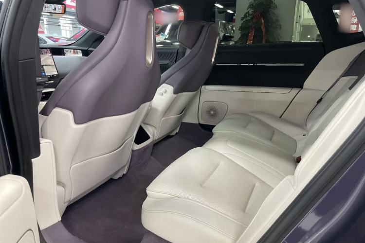 Used Avatr 12 2024 700 Three-Laser Rear-Wheel Drive Luxury Edition Interior 3