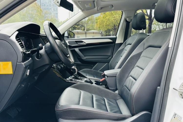 Used Volkswagen Tayron 2019 330TSI Two-Wheel-Drive Luxury Plus China VI Standard
