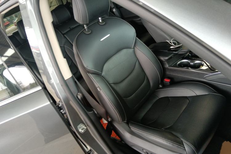 Used SAIC MAXUS D90 2017 2.0T Automatic All-Wheel Drive Sirius