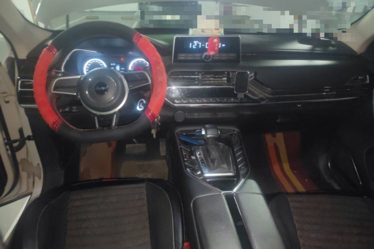 Used Zotye T500 2018 1.5T Automatic Luxury Model Center Console