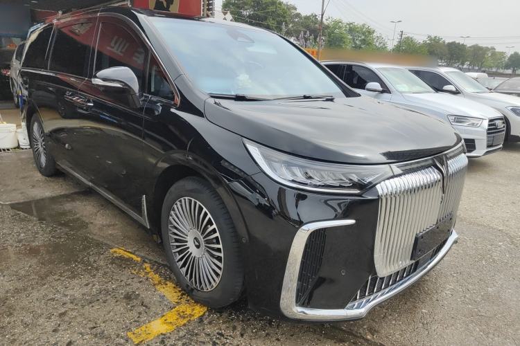 Used VOYAH Dream 2025 PHEV Four-Wheel Drive Prestige Kunpeng Edition Exterior 1