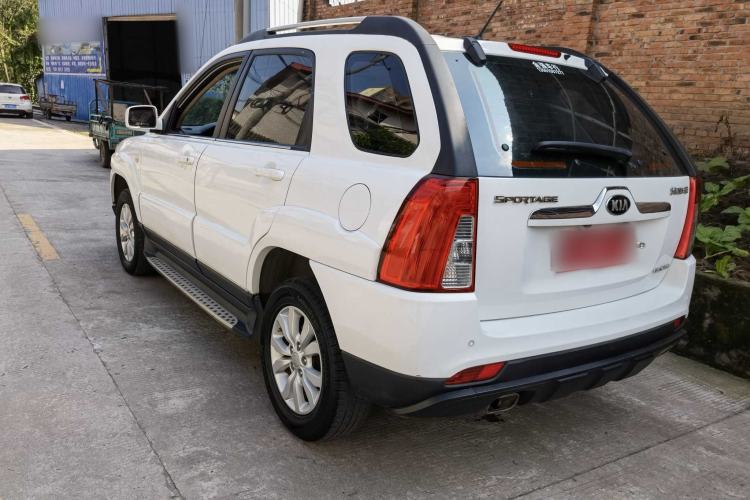 Used Kia Sportage 2013 2.0L Manual Two-Wheel Drive GL Trim