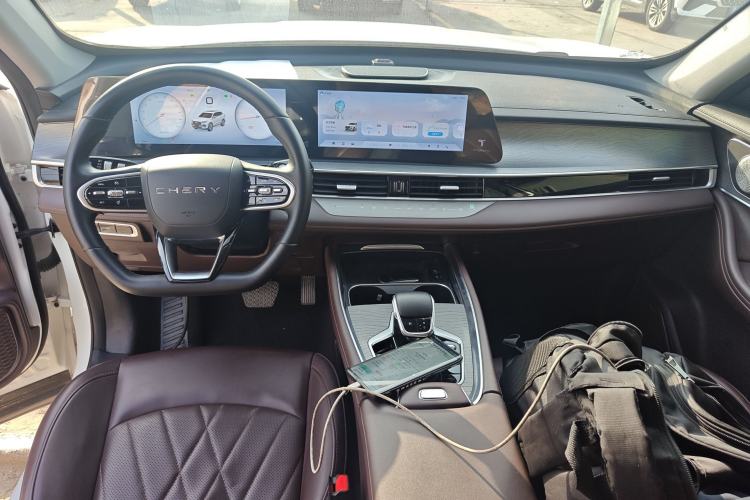 Used Chery Tiggo 8 PLUS 2024 Champion Edition 290TGDI DCT Deluxe Version 5-Seater
