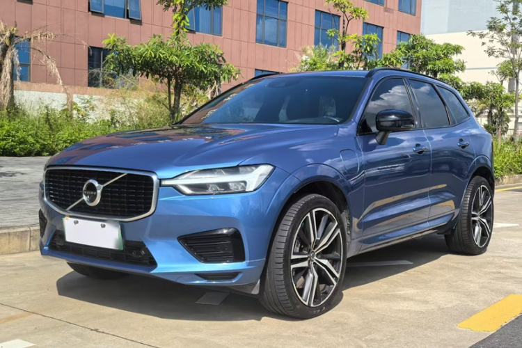 Used Volvo XC60 New Energy 2020 T8 eDrive Hybrid – Smart & Sporty Edition