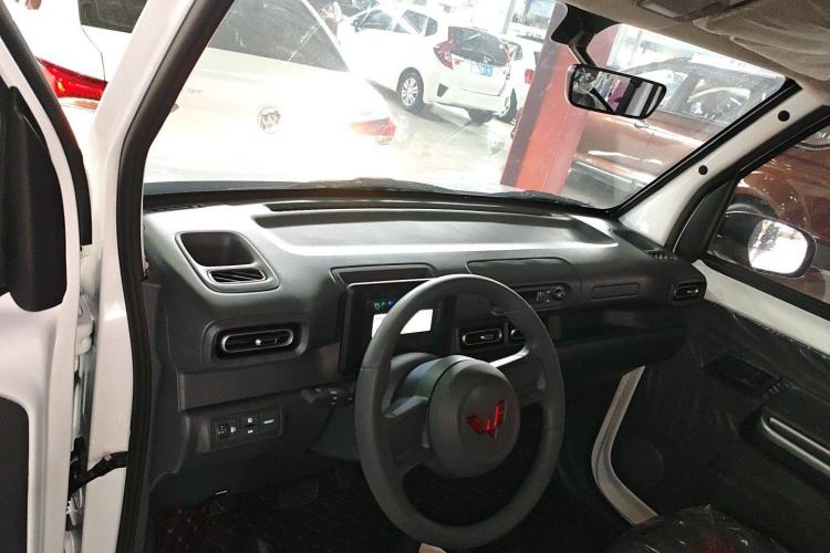 Used Wuling Zhiguang New Energy 2025 Standard Model

