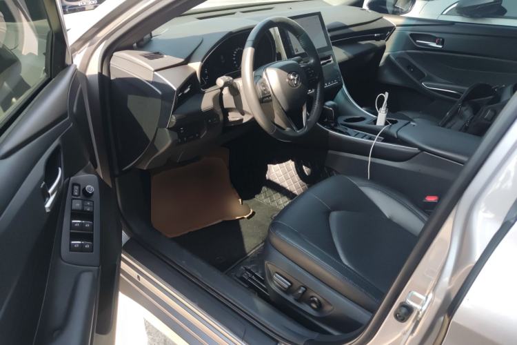 Used Toyota Avalon 2023 2.0L Luxury Edition