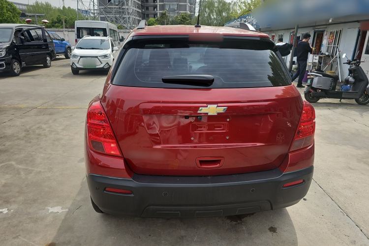 Used Chevrolet Trax 2016 1.4T Manual Two-Wheel Drive Comfort Version with Sunroof