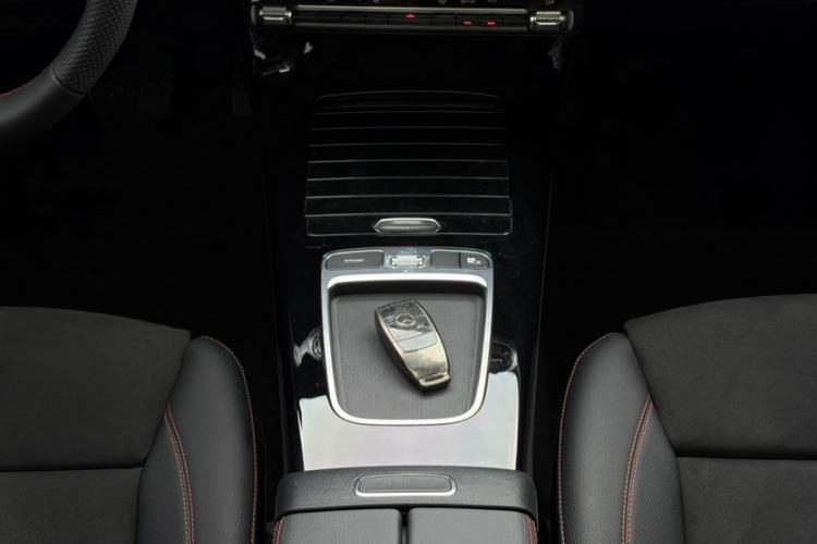 Used Mercedes-Benz A-Class 2025 A 200 L Fashion Model
