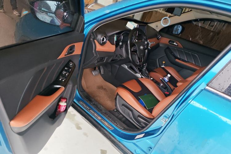 Used BAIC Senova X35 2016 1.5L Automatic Luxury Edition Driver Seat