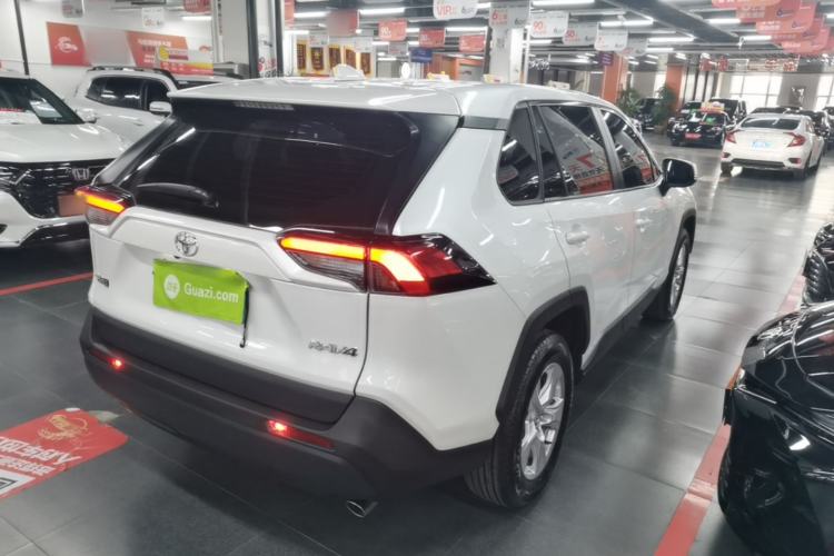 Used Toyota RAV4 2023 2.0L CVT Two-Wheel Drive Urban Edition
