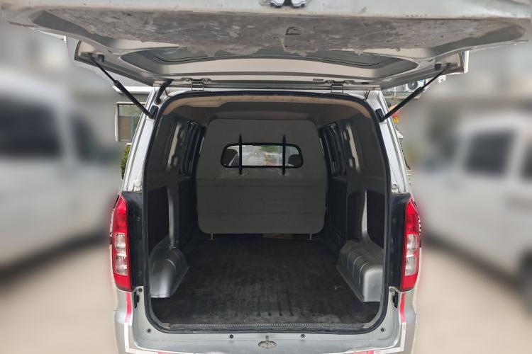 Used Wuling Hongguang V 2021 1.5L Jingqu Edition Enclosed-Window Vehicle LAR