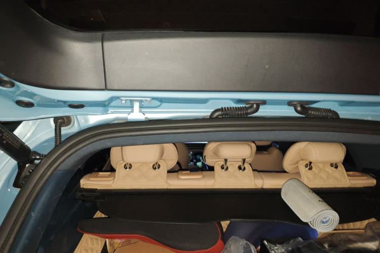 Used VOYAH FREE 2022 Four-Wheel Drive Ultra-Long Range Pure Electric Version
