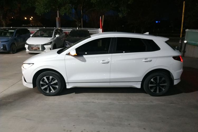 Used BYD e2 2024 Honor Edition Luxury Model Exterior 3