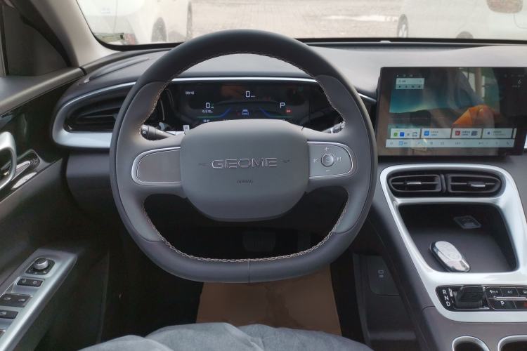 Used Geely Galaxy Geome 2026 Model 310km Youth Edition
