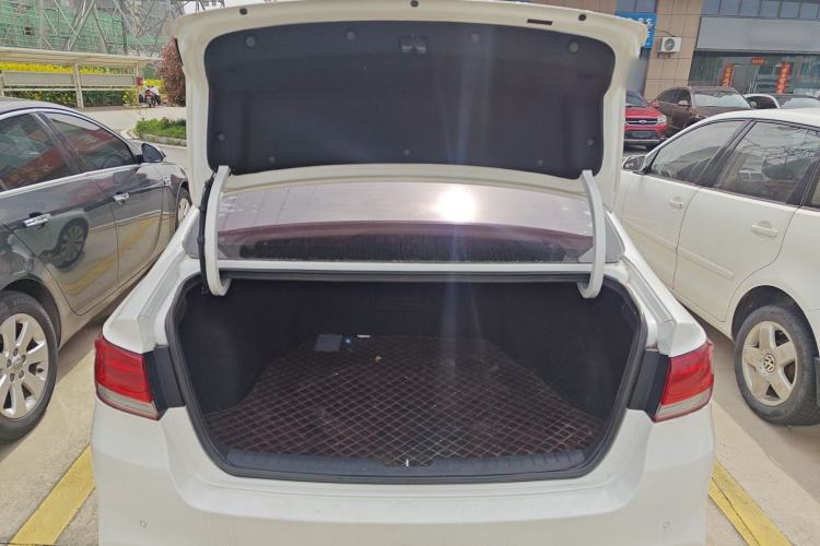 Used Kia K4 2015 1.8L Automatic GLS Special Trunk