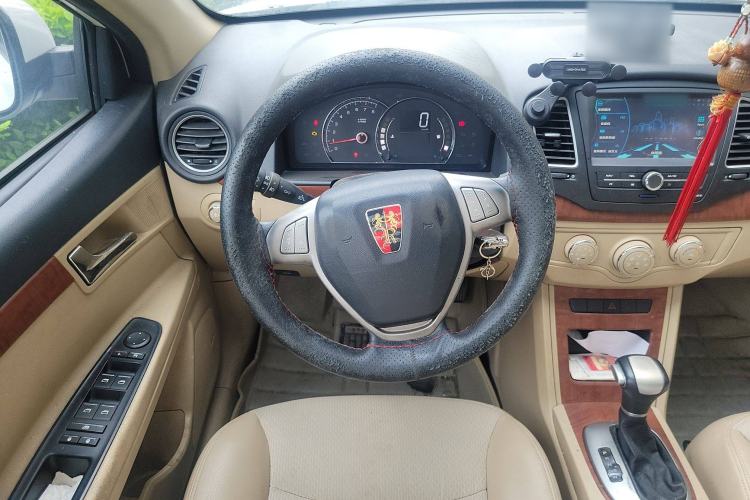 Used Roewe 350 2014 1.5L Automatic Xunyue Version
