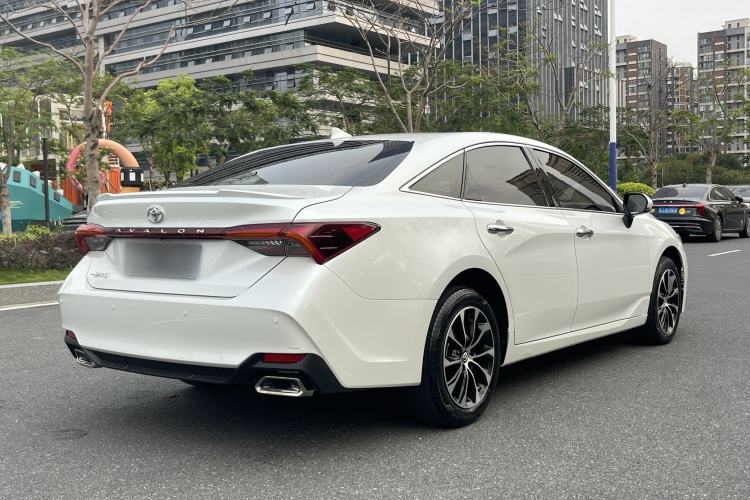 Used Toyota Avalon 2022 2.5L Luxury Edition Exterior 4