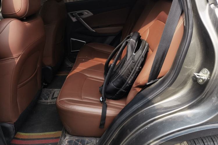 Used Geely Auto Emgrand X7 Sport 2021 1.8TD DCT Two-Wheel Drive Asian Games Edition Left Rear Seat