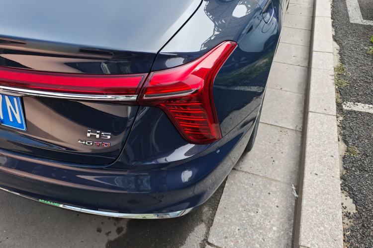 Used Hongqi H5 2023 2.0T Automatic Smart Connect Flagship Edition