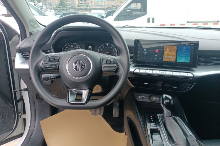 Used MG 5 2022 180 DVVT CVT Youth Style Edition
