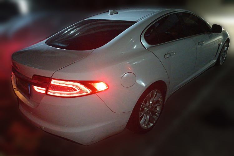 Used Jaguar XF 2014 XF 2.0T Luxury Edition Rear Right 45 Deg