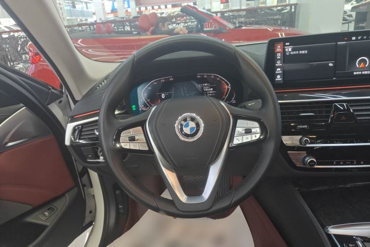 Used BMW 5 Series 2022 Second Facelift 525Li Luxury Package
