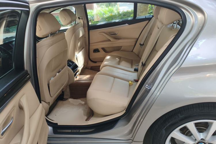 Used BMW 5 Series 2013 530Li Leading Model