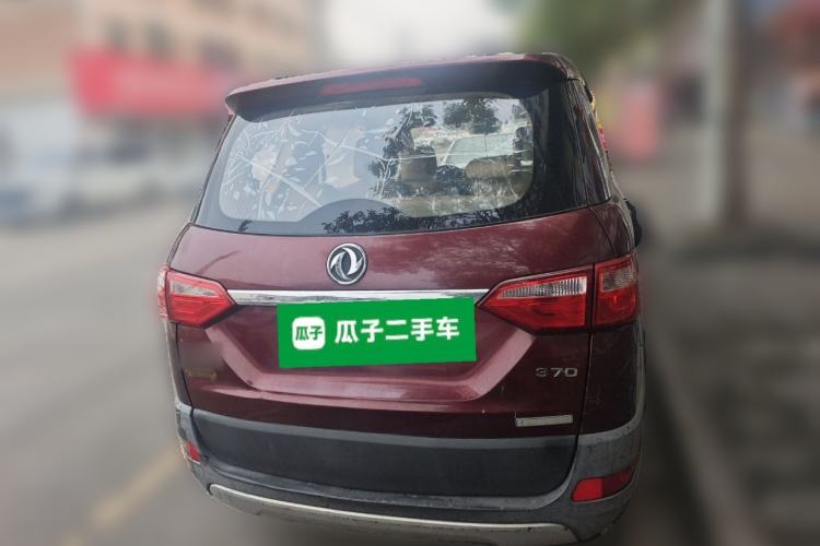 Used Dongfeng Fengon 370 2016 1.5L Manual Standard Edition SFG15-02 7 Seats Rear