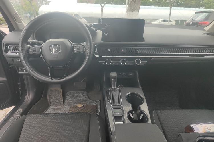 Used Honda Civic 2023 240TURBO CVT Dynamic Edition
