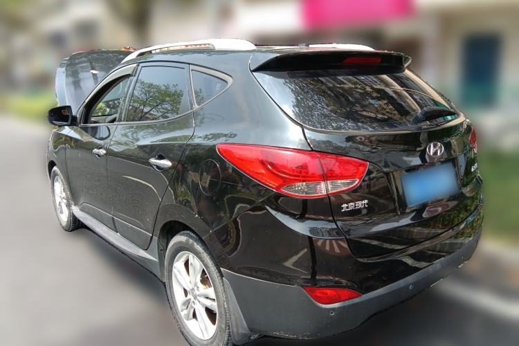 Used Hyundai ix35 2013 2.0L Automatic Two-Wheel Drive Smart GLS China IV Standard Rear Left 45 Deg