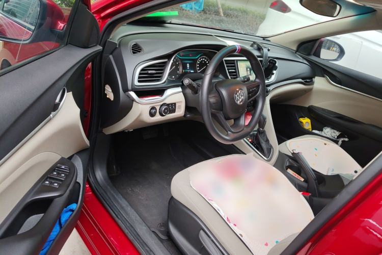 Used Buick GT 2015 15N Automatic Elite Version
