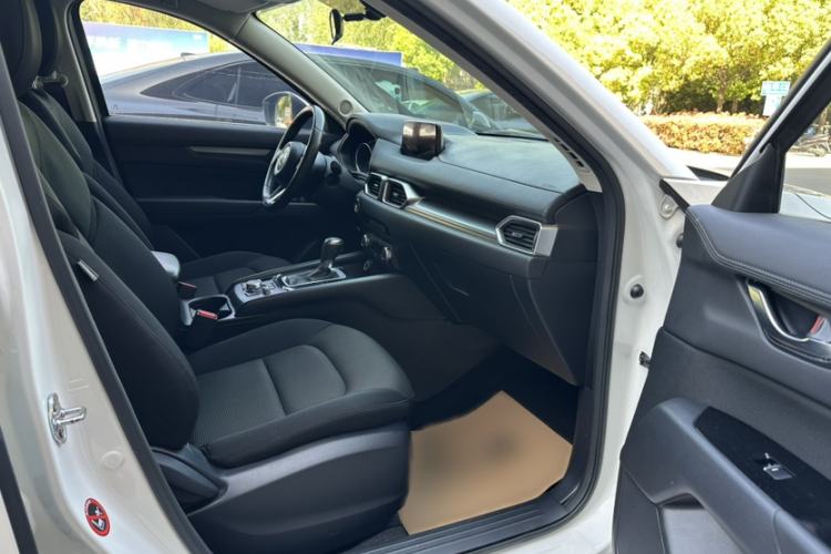 Used Mazda CX-5 2020 2.0L Automatic Two-Wheel Drive Smart Version
