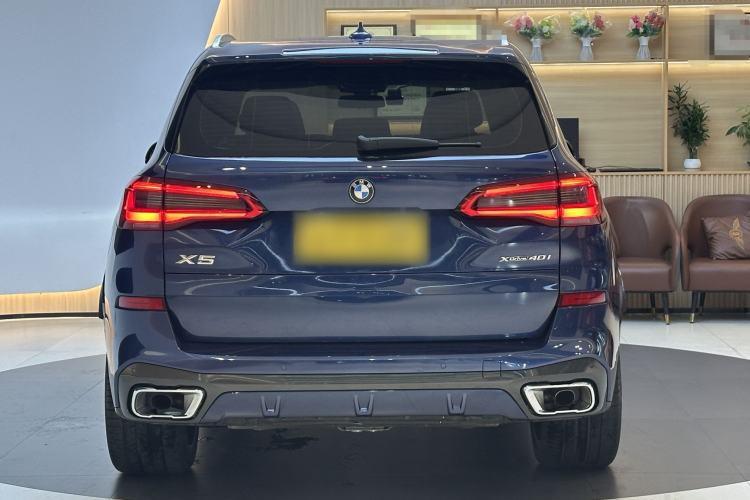 Used BMW X5 2019 xDrive40i Luxury Model with M Sport Package
