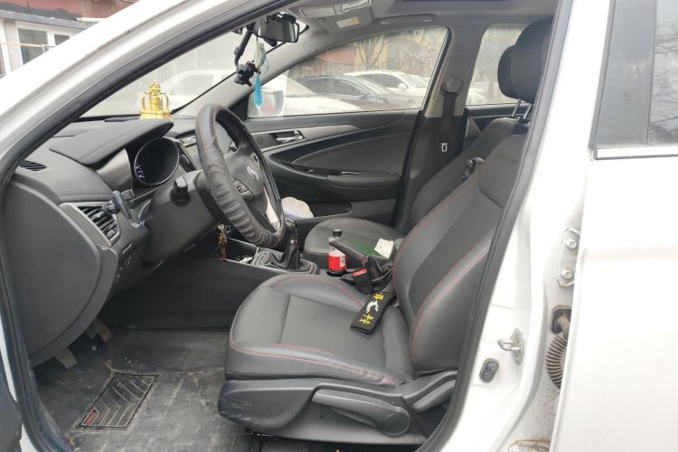 Used Changan Eado 2016 1.6L Manual Fashion Edition