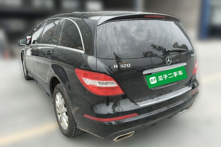 Used Mercedes-Benz R-Class 2017 R 320 4MATIC Business Edition Prestige Model