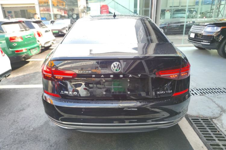 Used Volkswagen Passat 2019 330TSI Elite Edition China VI
