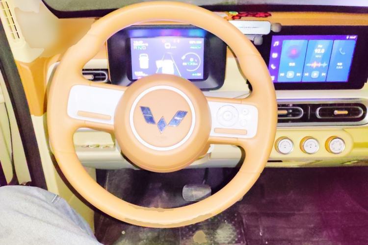 Used Wuling Hongguang MINIEV 2024 3rd Generation 215km Advanced Version