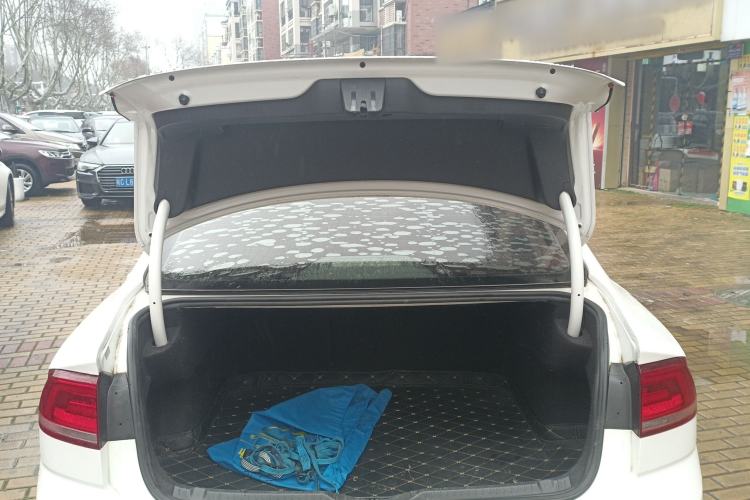 Used Volkswagen Lamando 2017 280TSI DSG Comfort Edition
