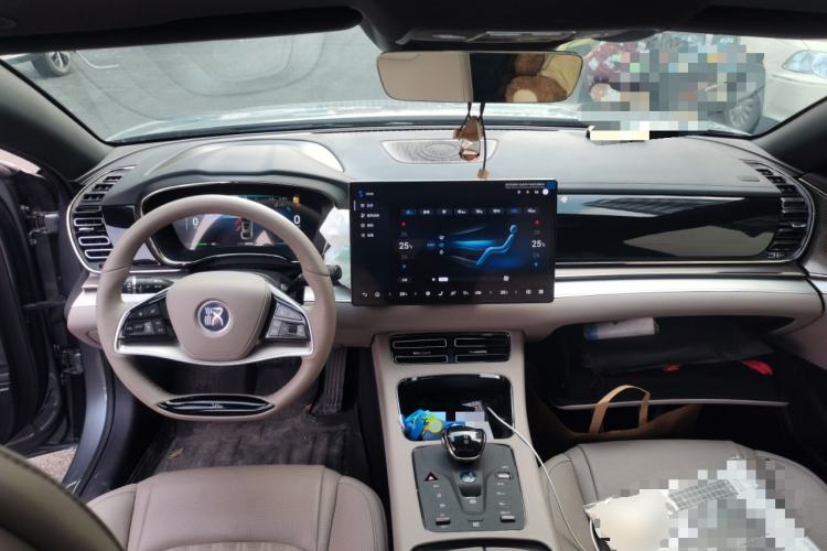 Used BYD Han 2024 DM-i Glory Edition 121KM Prestige Model
